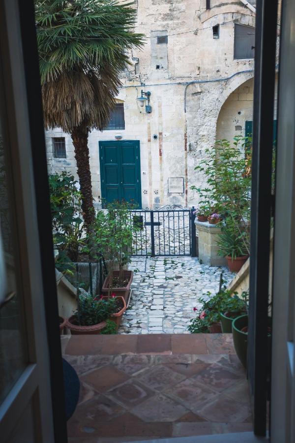 Donna Lina Bed and Breakfast Matera Exteriör bild