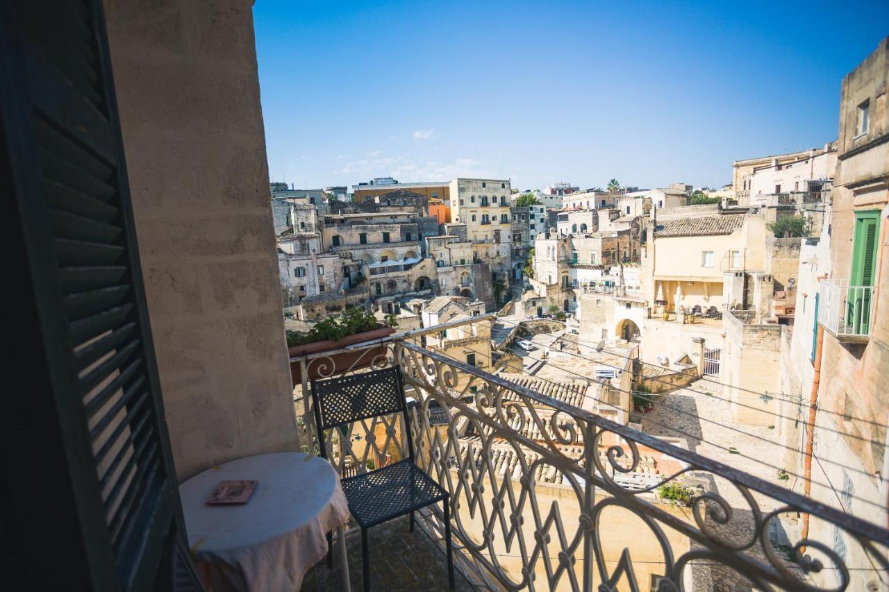 Donna Lina Bed and Breakfast Matera Exteriör bild